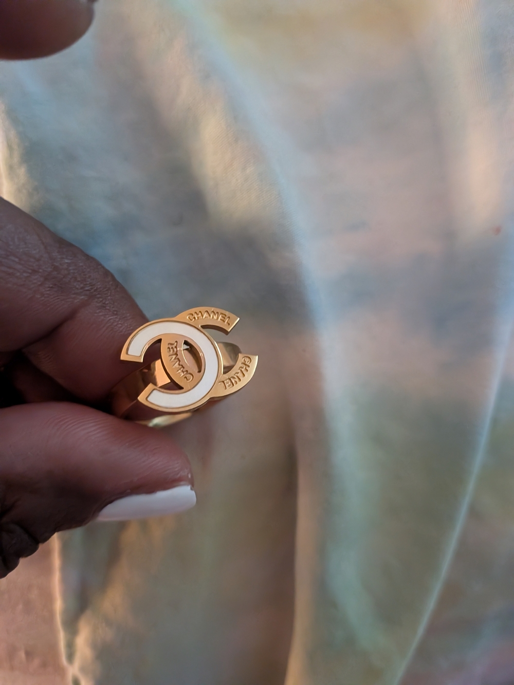 Stainless Steel Size 8 Gold & White Logo Ring - Picture 3 of 4